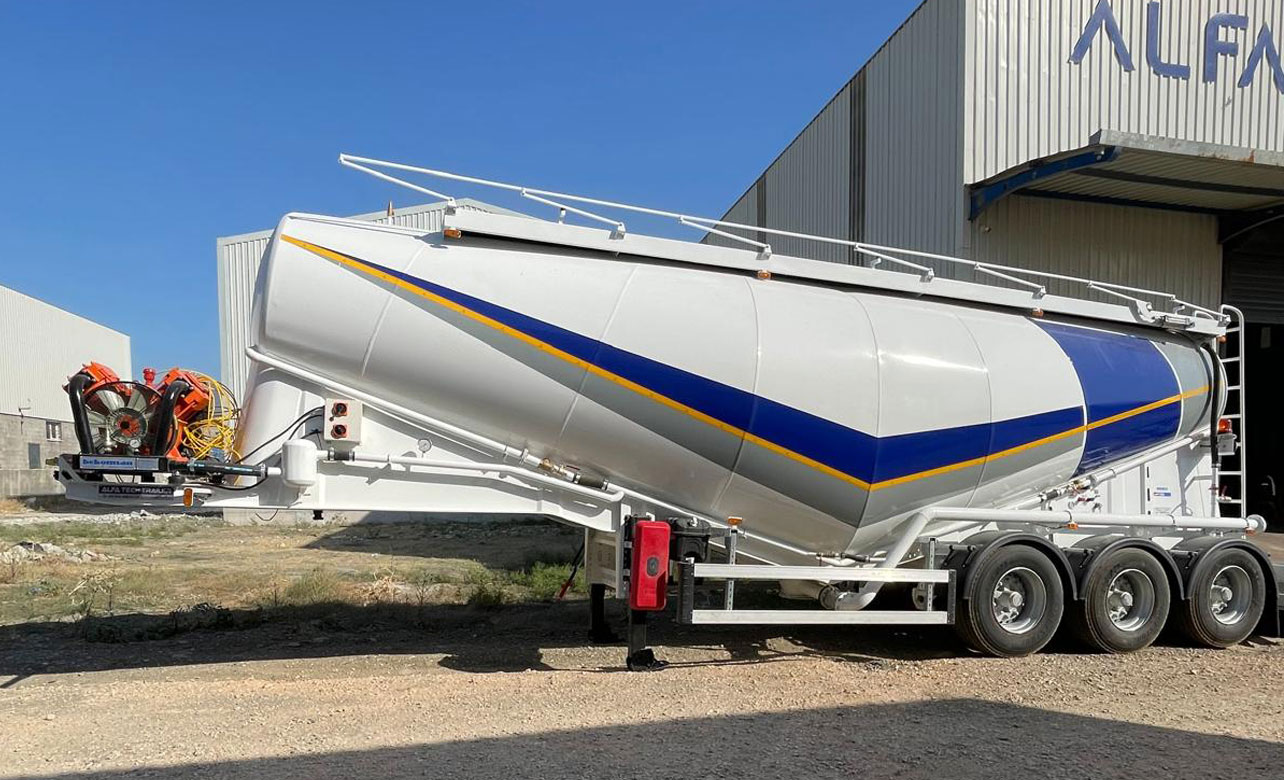 Alfa Trailer